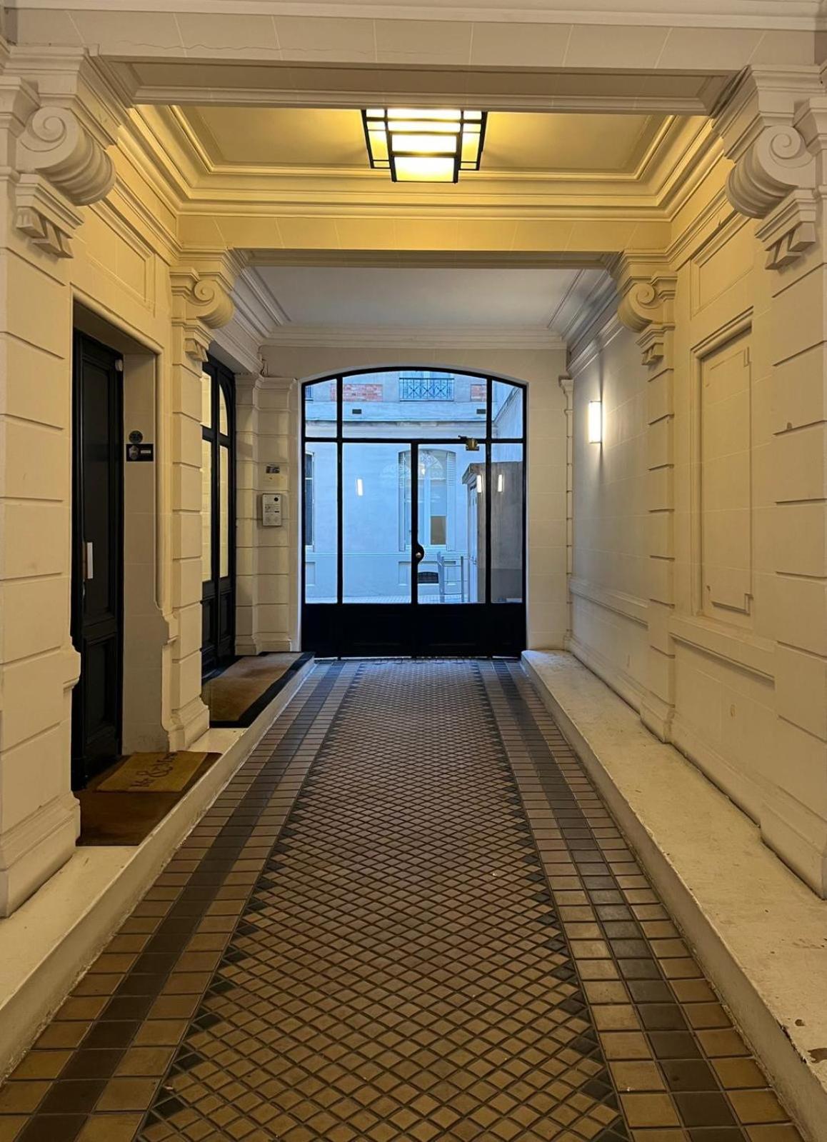 Elegant Appartement Trocadero Paris Exteriör bild